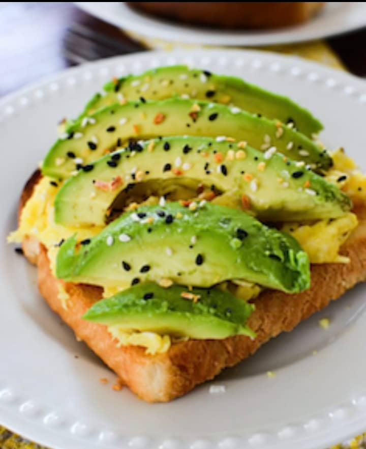 AVOCADO TOAST
